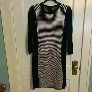 J. McLaughlin Black White Striped Sweater Dress Long Sleeve, Womens Size Medium